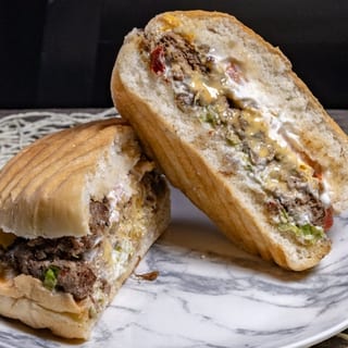 Jalapeño Cheese Burger