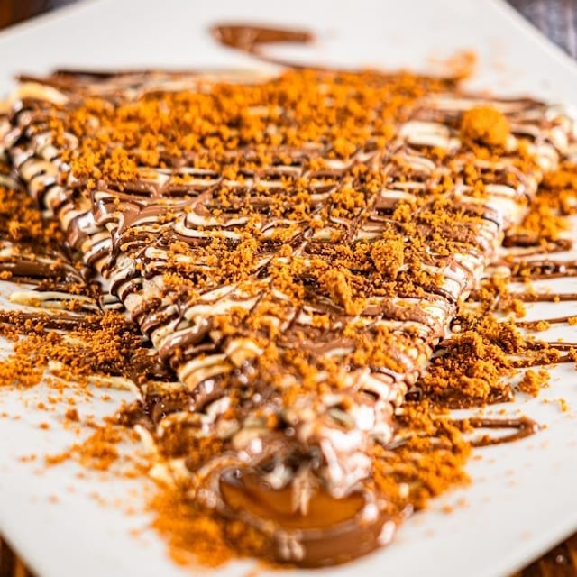 Lotus Crepe.