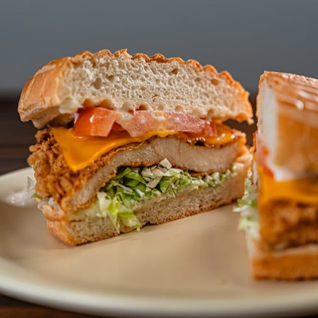 Crispy Chicken Burger.
